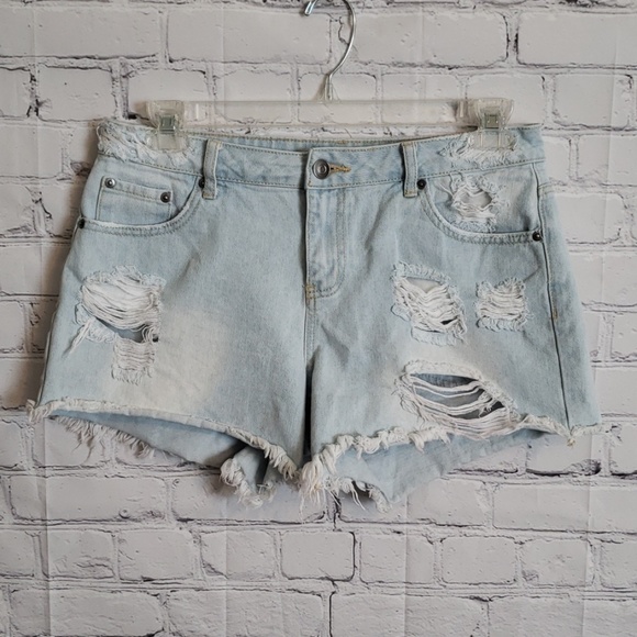 Hot Kiss Pants - Hot kiss shorts
